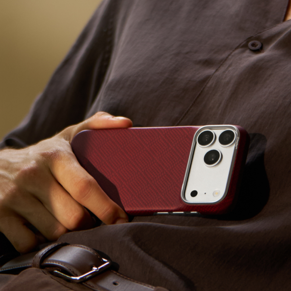 Burgundy (PitaTap™) Edge Case For iPhone 18 Pro