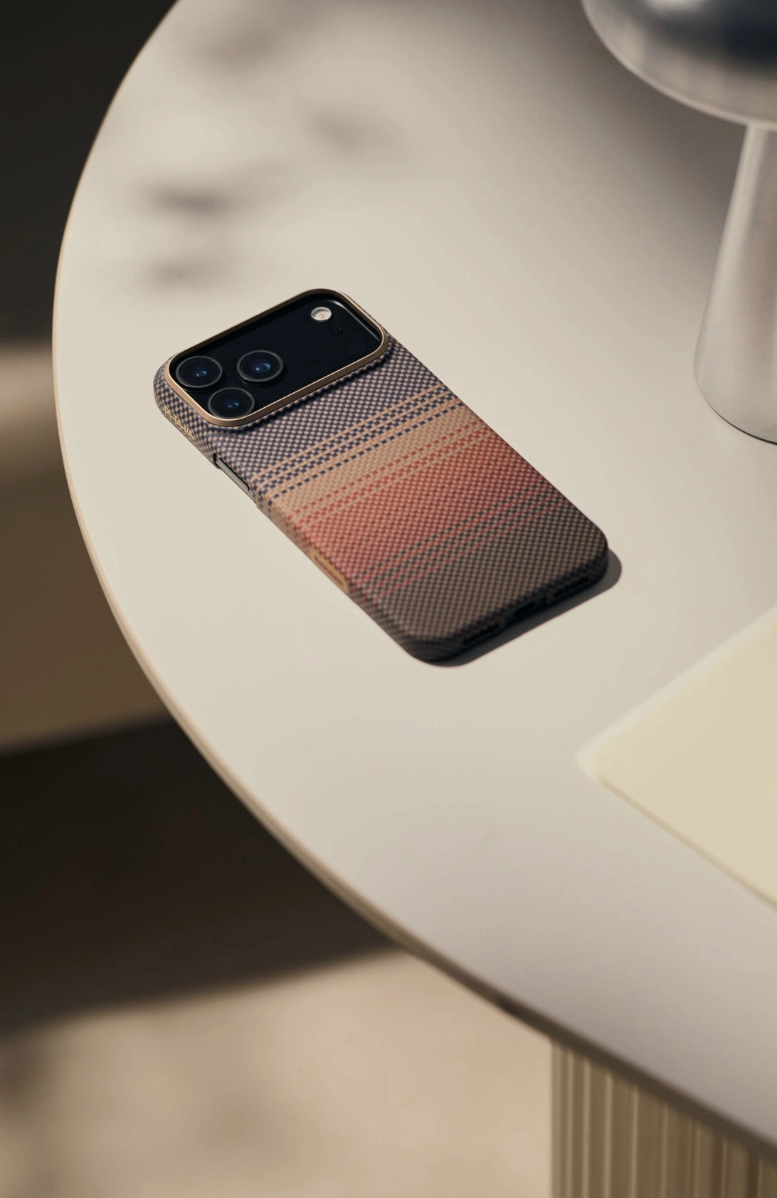 Ultra-Slim Case Moment · Sunset (PitaTap™)