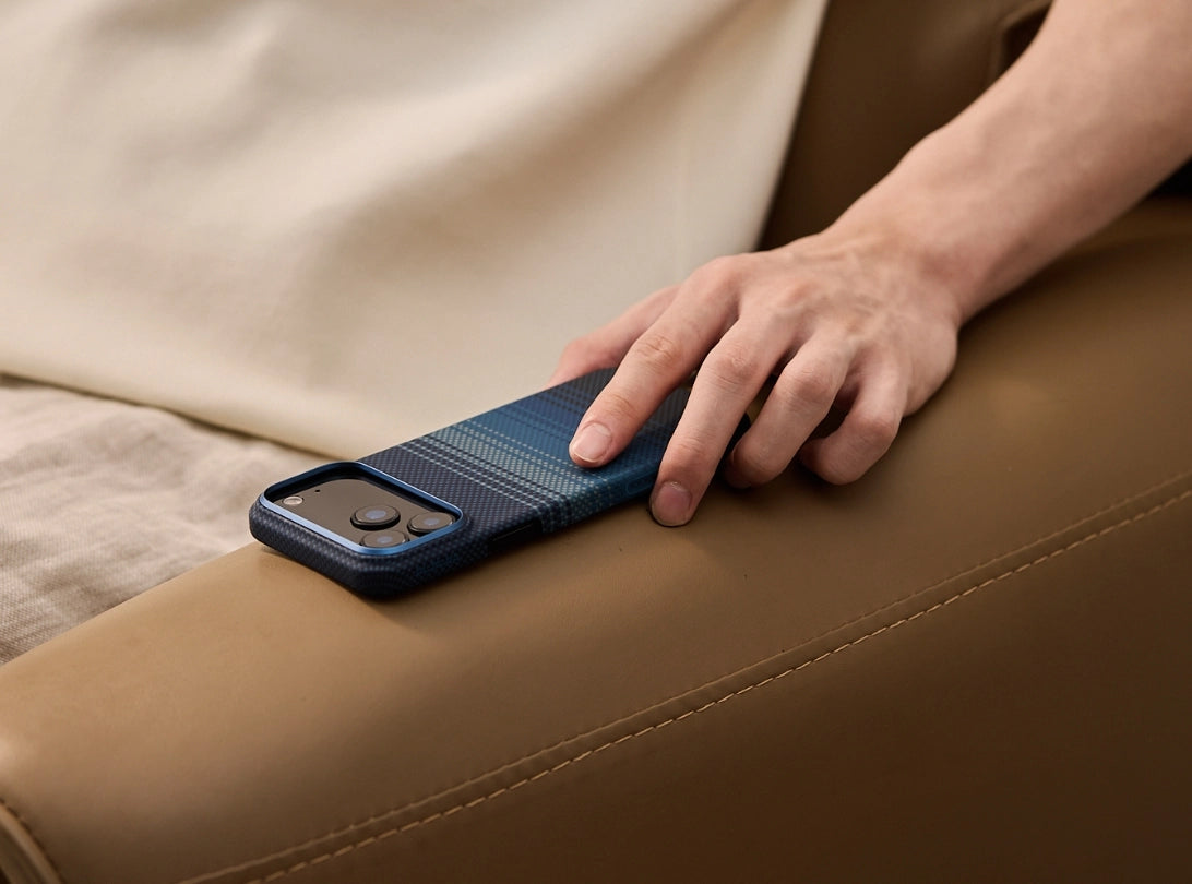 Ultra-Slim Case Moment · Moonrise (PitaTap™)