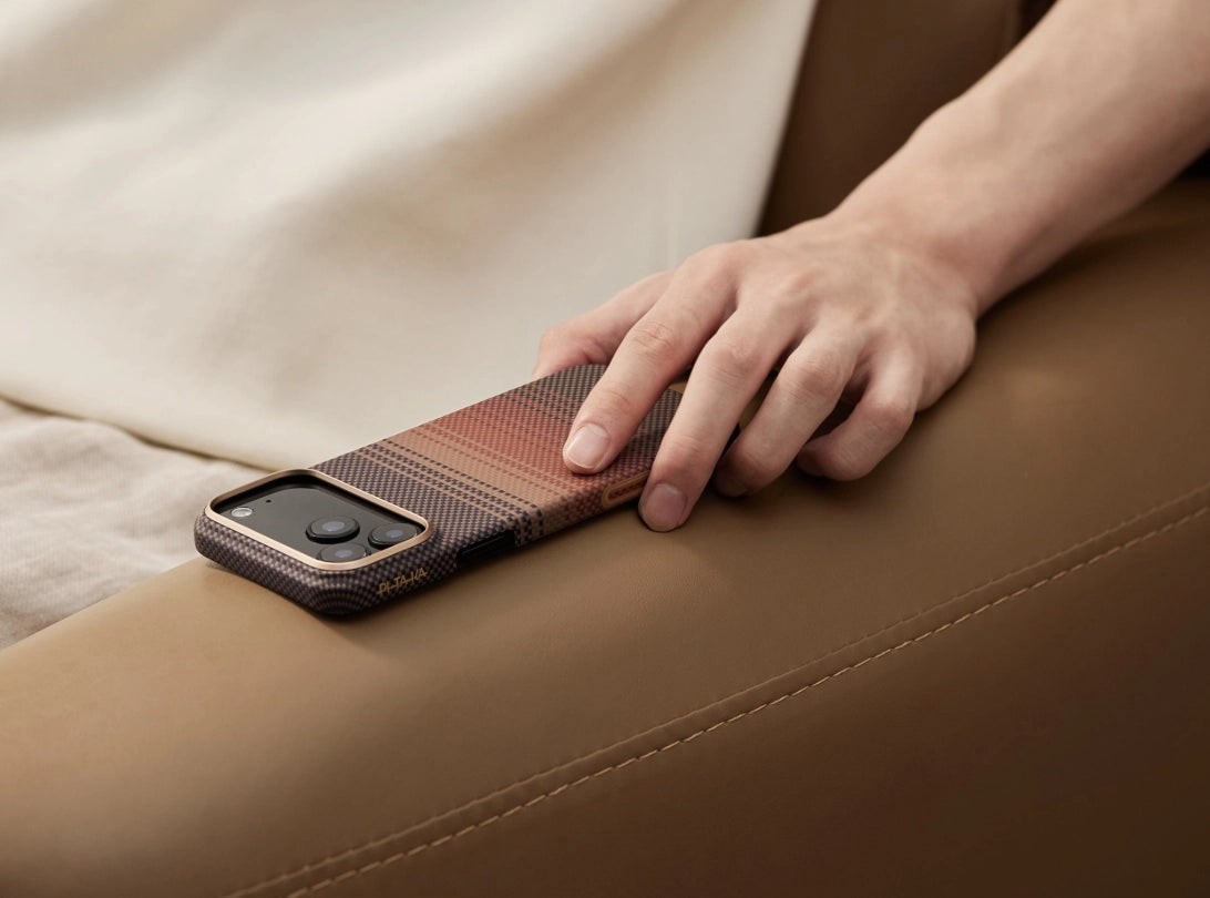 Ultra-Slim Case Moment · Sunset (PitaTap™)