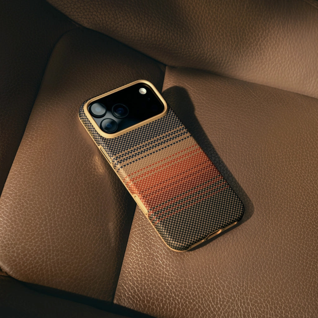 Aramid UltraGuard Case Moment · Sunset